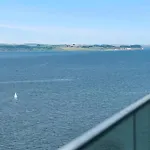 Penthouse Suite On 35Th Floor