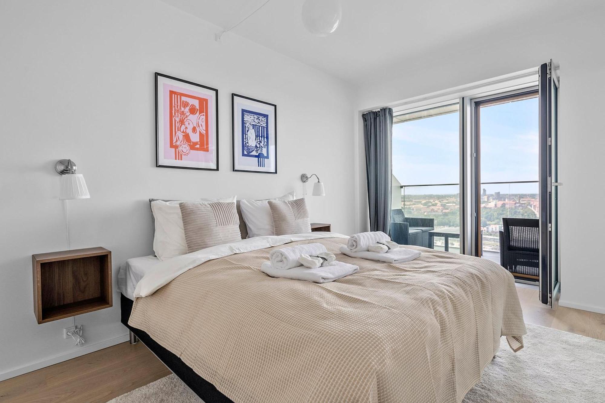Penthouse On 35th Floor Århus