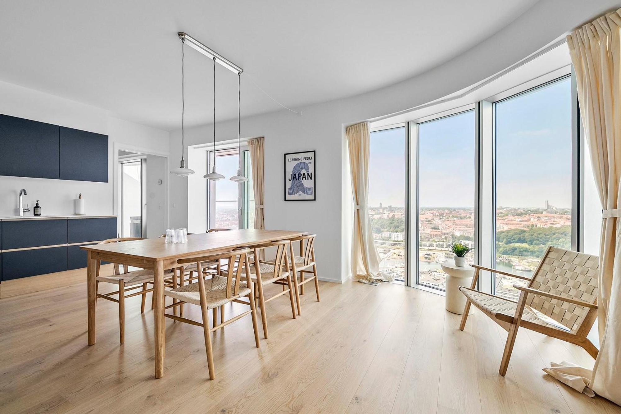 Penthouse On 35th Floor * Århus
